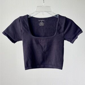Black square neck crop top